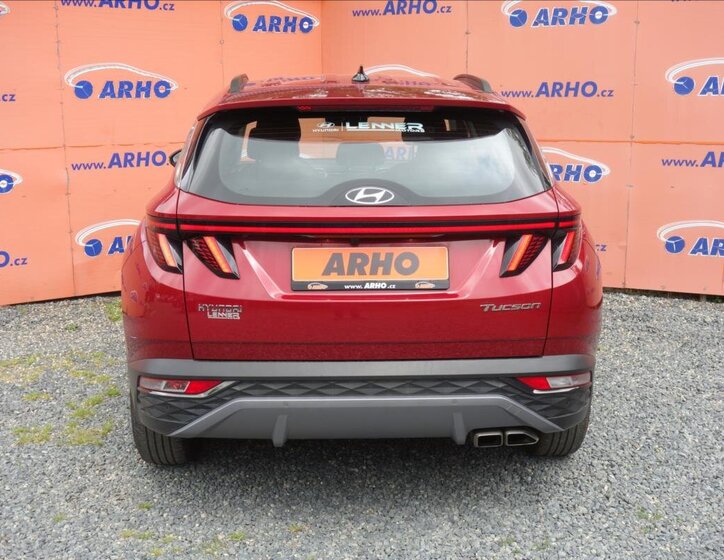 Hyundai Tucson SUV 1,6 l 110 kw