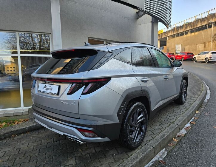 Hyundai Tucson SUV 1,6 l 117 kw