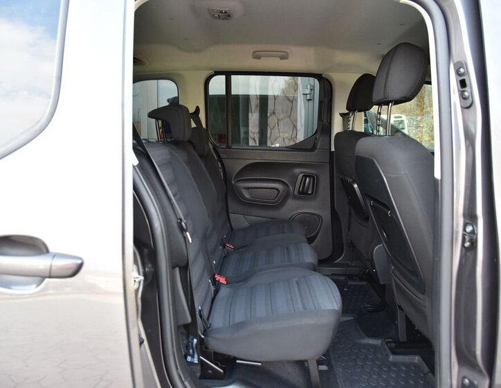 Opel Combo MPV 1,2 l 96 kw