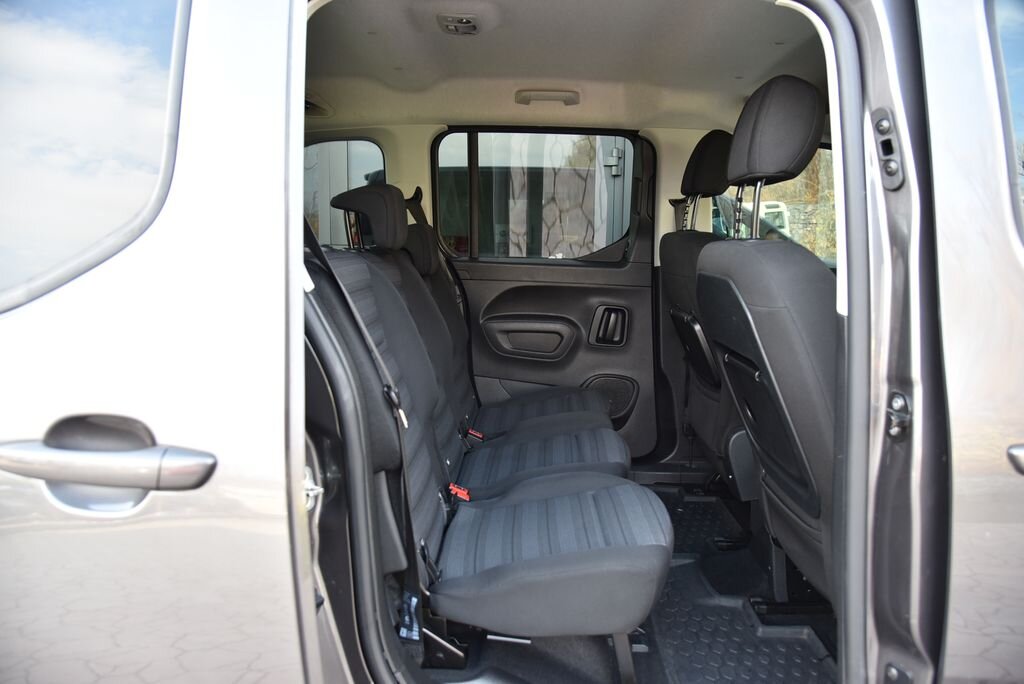Opel Combo MPV 1,2 l 96 kw
