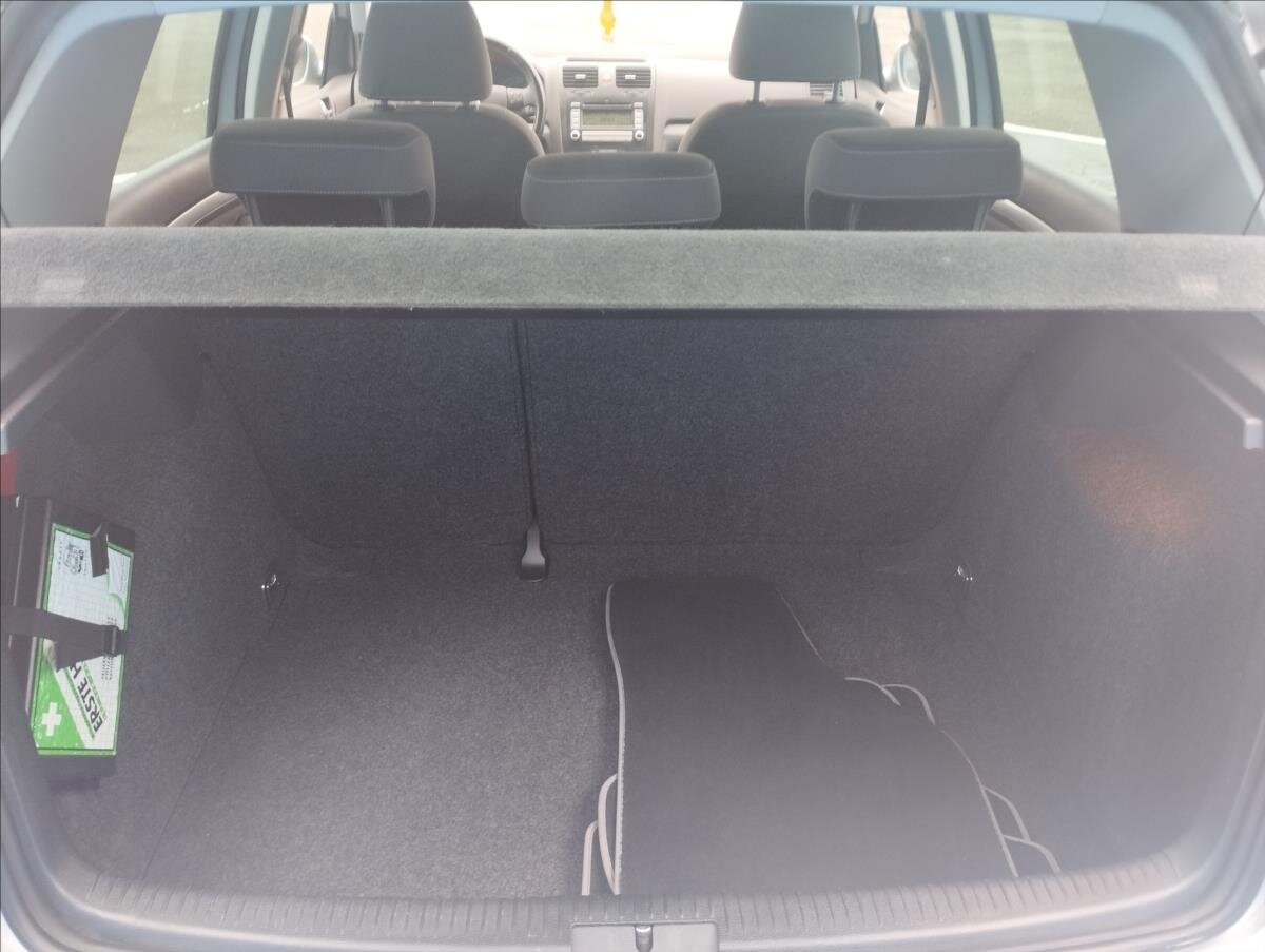 Volkswagen Golf Hatchback 1,6 l 75 kw