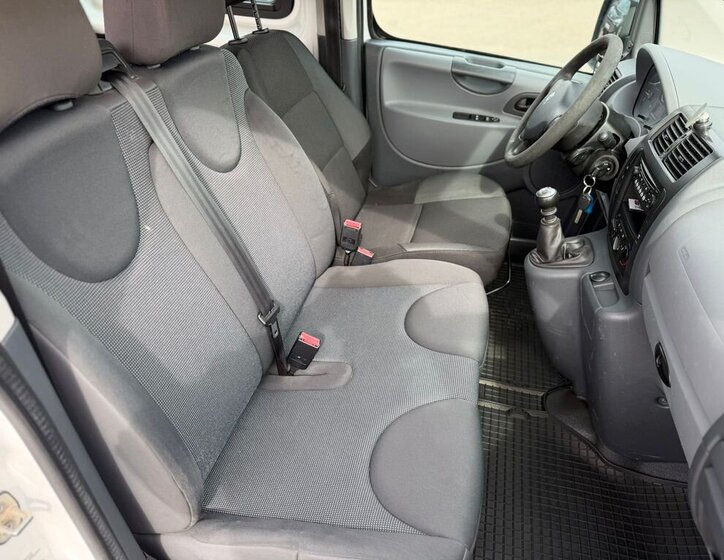 Peugeot Expert MPV 2,0 l 88 kw