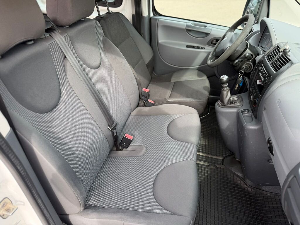 Peugeot Expert MPV 2,0 l 88 kw