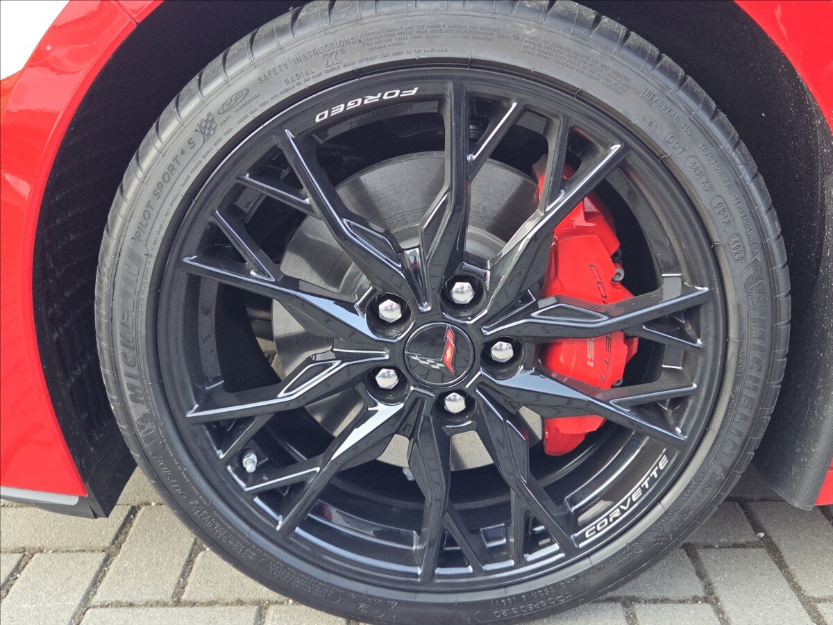 Chevrolet Corvette Kupé 6,2 l 354 kw