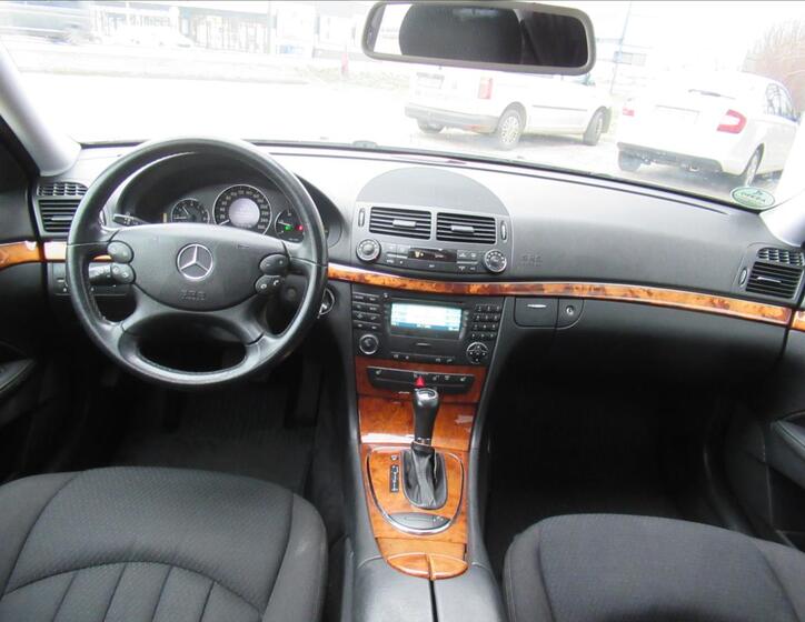 Mercedes-Benz Třídy E 9