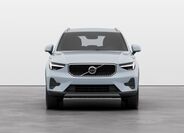 Volvo XC40 3