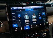 Jeep Grand Cherokee 35