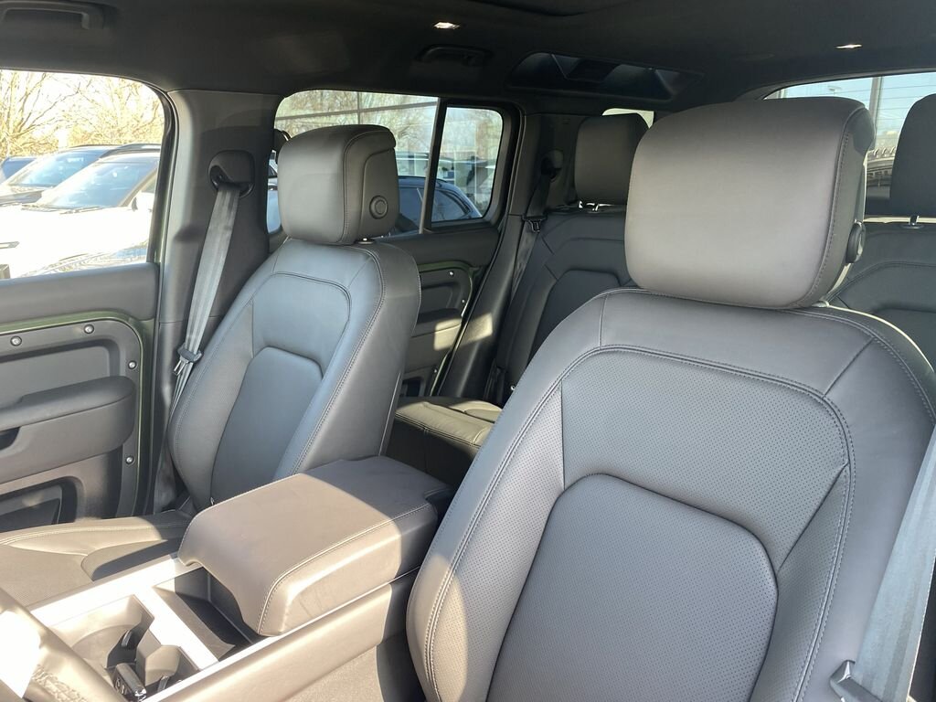 Land Rover Defender SUV / Terénní 3,0 l 258 kw