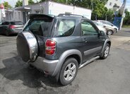 Toyota RAV4 6