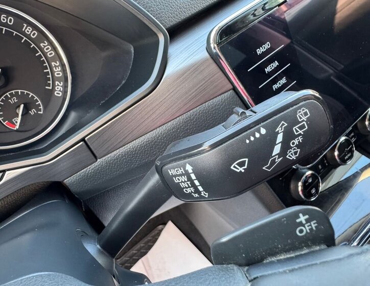 Škoda Superb Kombi 2,0 l 140 kw