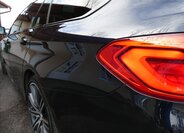 BMW Řada 5 Kombi 3,0 l 235 kw