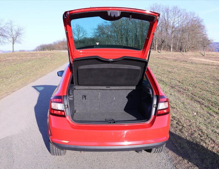 Škoda Rapid Hatchback 1,2 l 77 kw