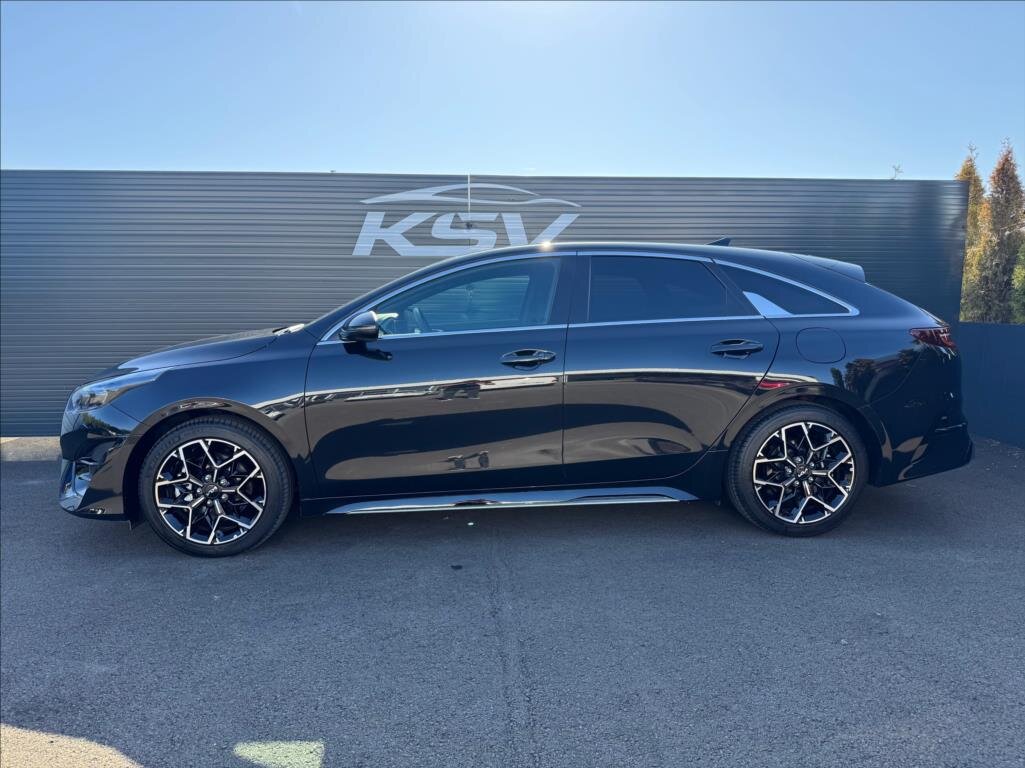 KIA ProCeed Kombi 1,5 l 117 kw
