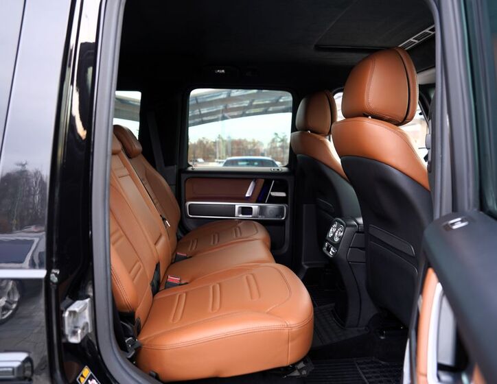 Mercedes-Benz Třídy G 33