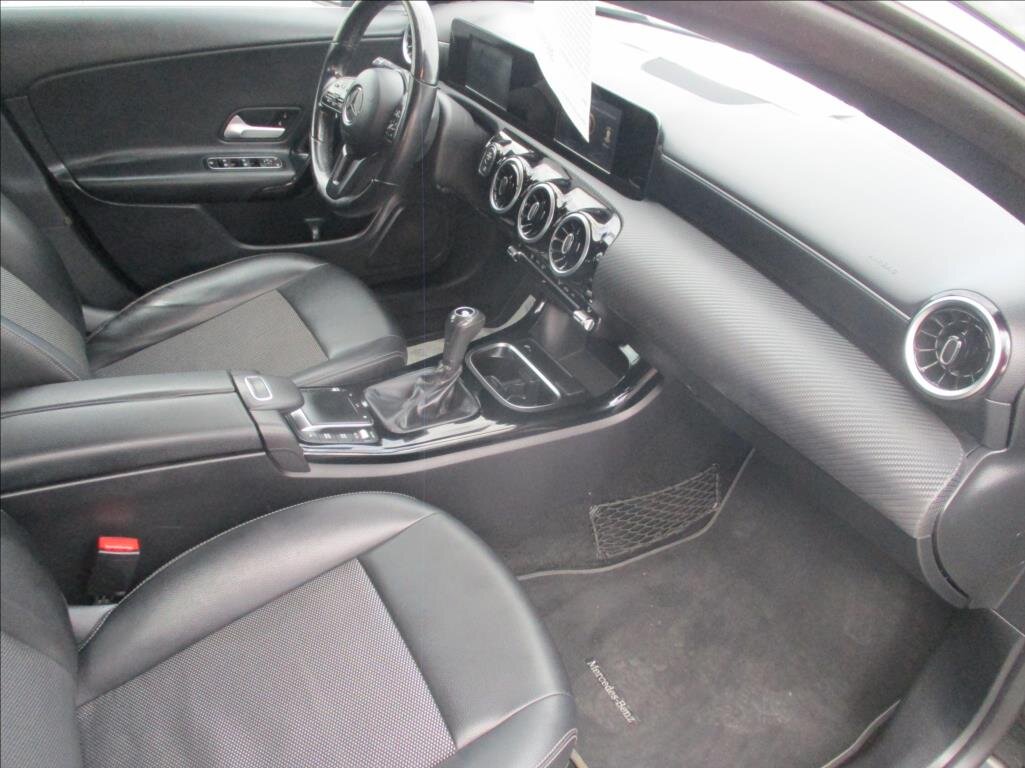 Mercedes-Benz CLA Kombi 1,5 l 85 kw