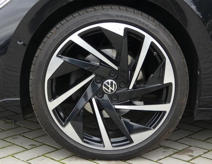 Volkswagen Arteon Liftback 2,0 l 147 kw