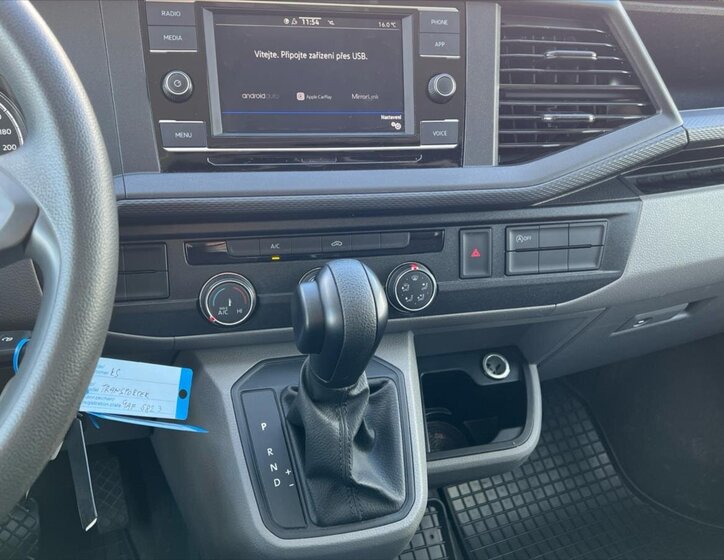 Volkswagen Transporter Skříň 2,0 l 110 kw