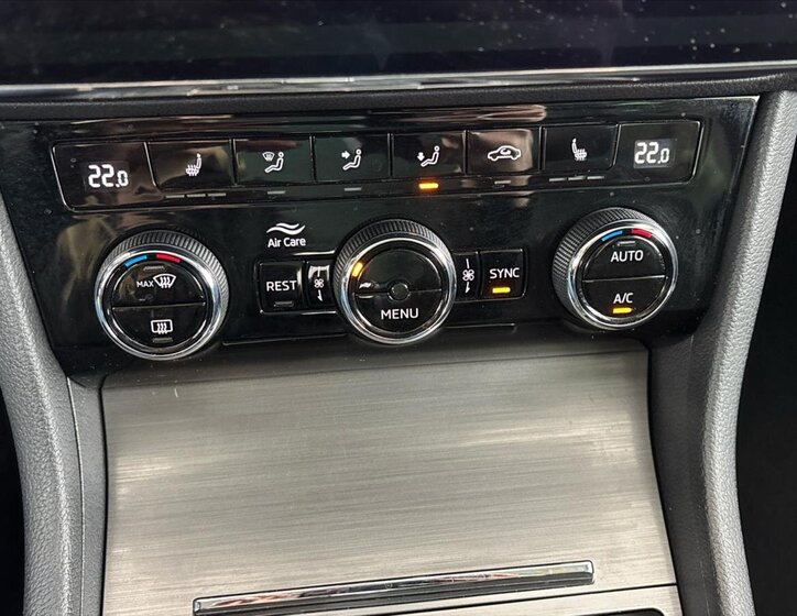 Škoda Superb Kombi 2,0 l 110 kw