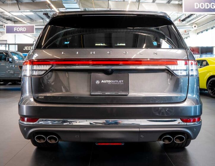 Lincoln Aviator SUV / Terénní 3,0 l 298 kw