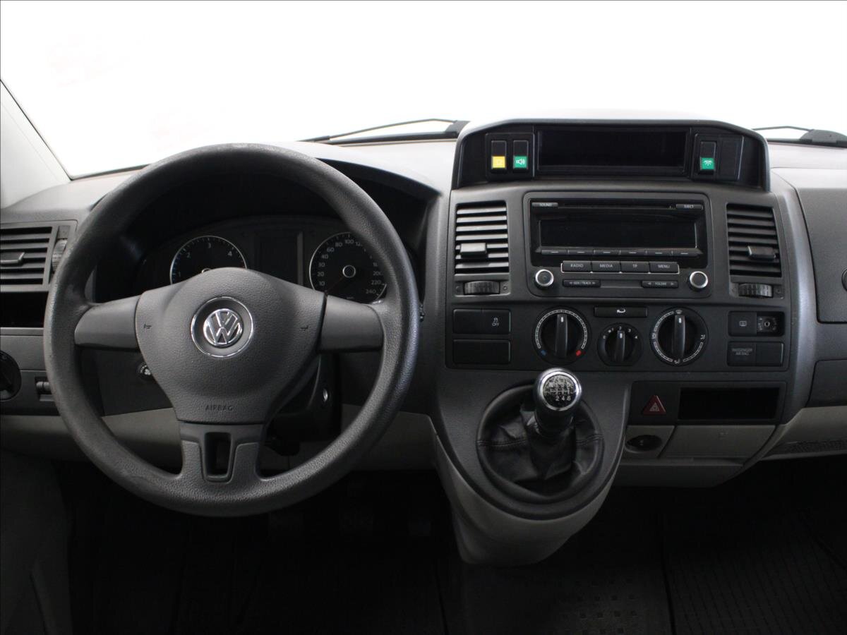 Volkswagen Transporter Kombi 2,0 l 103 kw