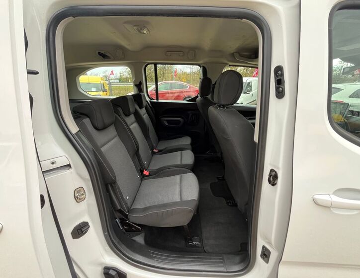 Toyota ProAce City Verso 19
