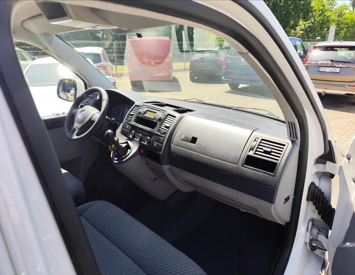 Volkswagen Transporter 23