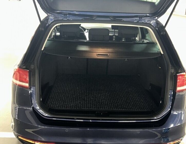 Volkswagen Passat Kombi 0,0 110 kw