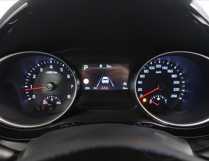 KIA XCeed CUV / Crossover 1,5 l 103 kw