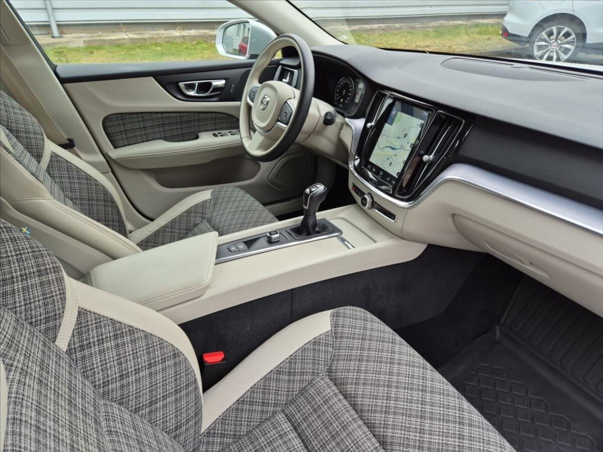 Volvo V60 Kombi 2,0 l 110 kw