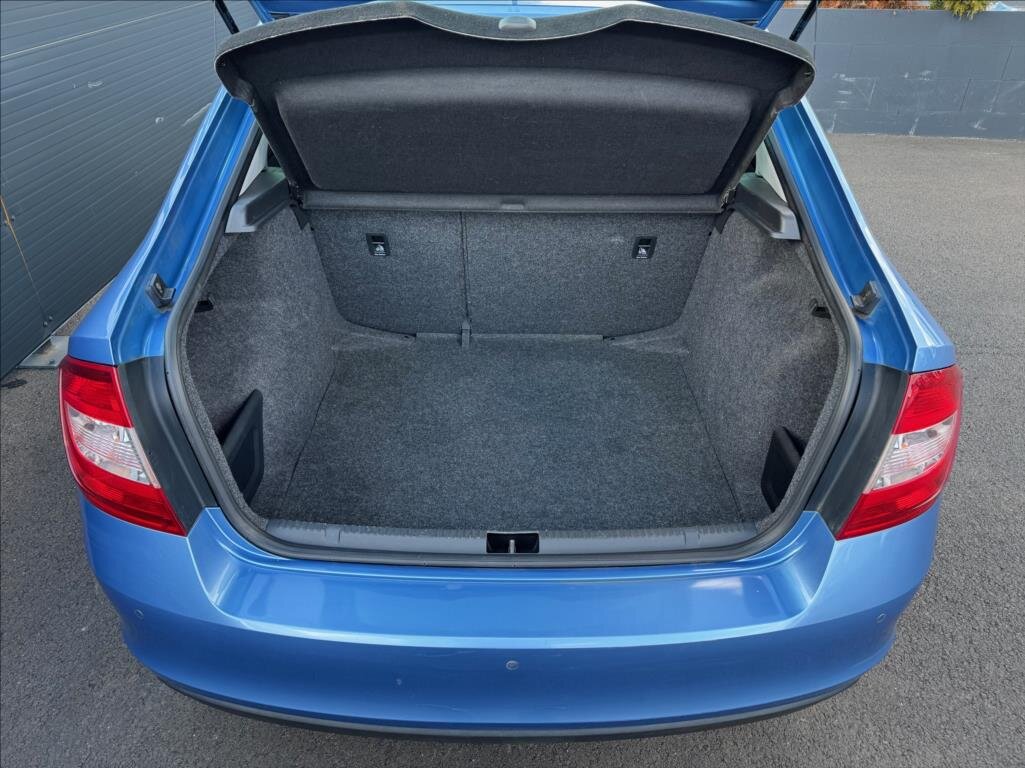 Škoda Rapid Liftback 1,2 l 63 kw