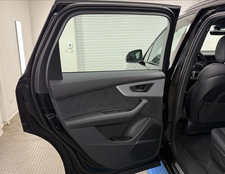 Audi Q7 SUV / Terénní 3,0 l 210 kw