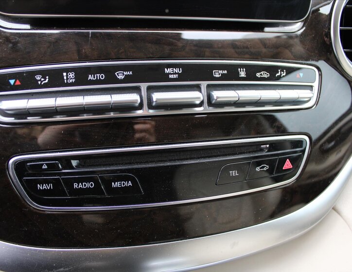 Mercedes-Benz Třídy V MPV 2,1 l 140 kw