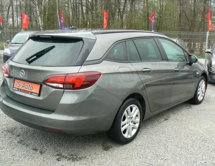 Opel Astra Kombi 1,5 l 90 kw