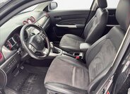 Suzuki Vitara SUV / Terénní 1,4 l 103 kw