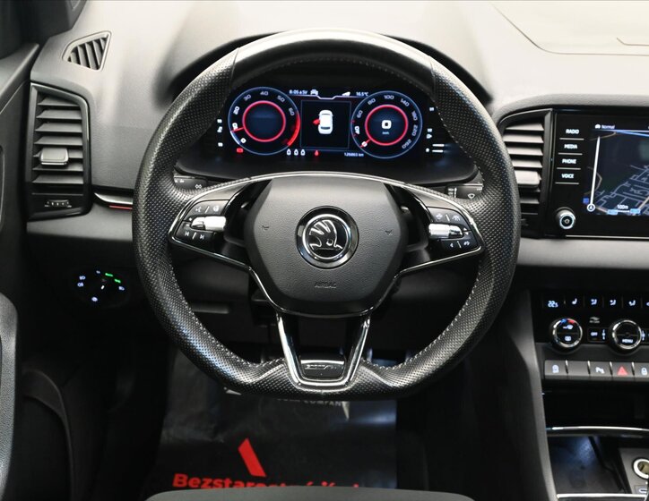 Škoda Karoq SUV / Terénní 1,5 l 110 kw