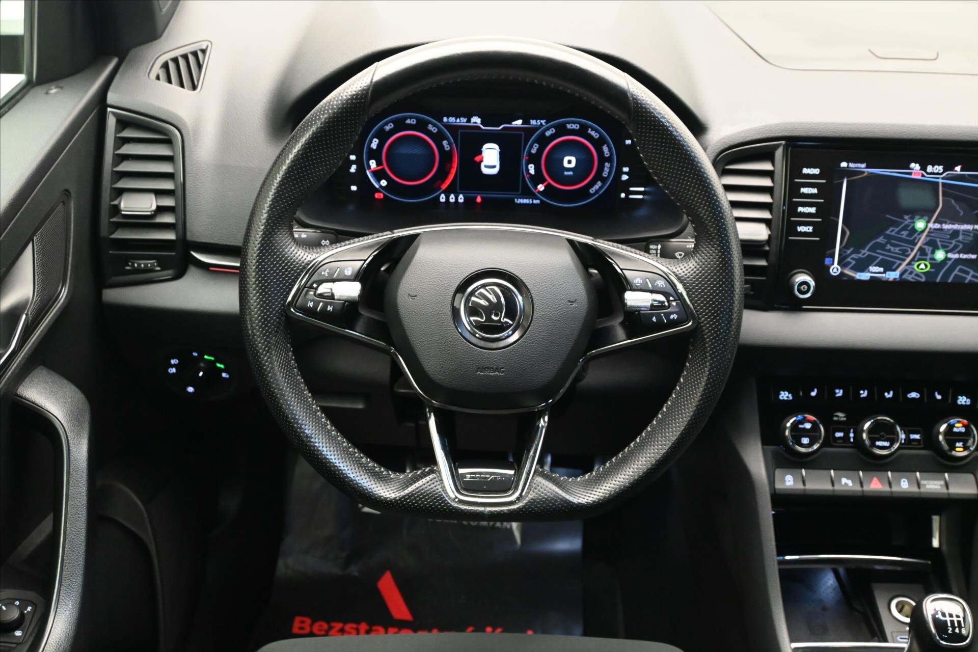 Škoda Karoq SUV / Terénní 1,5 l 110 kw