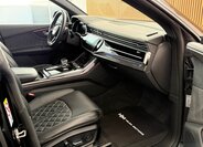 Audi SQ8 10