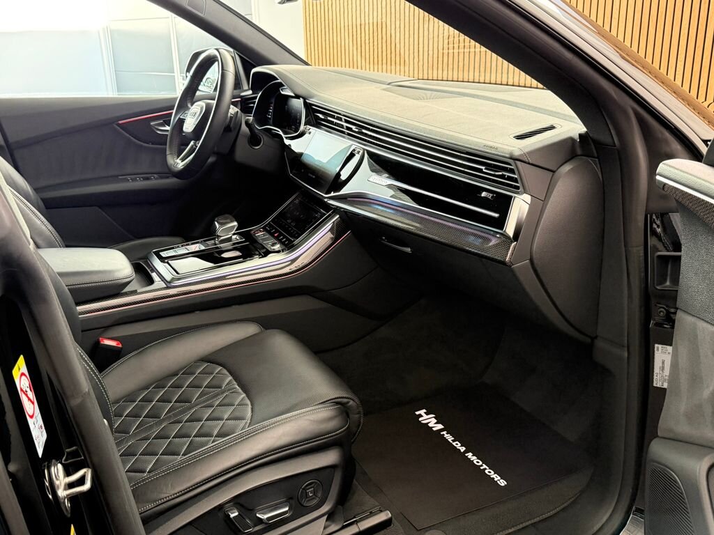 Audi SQ8