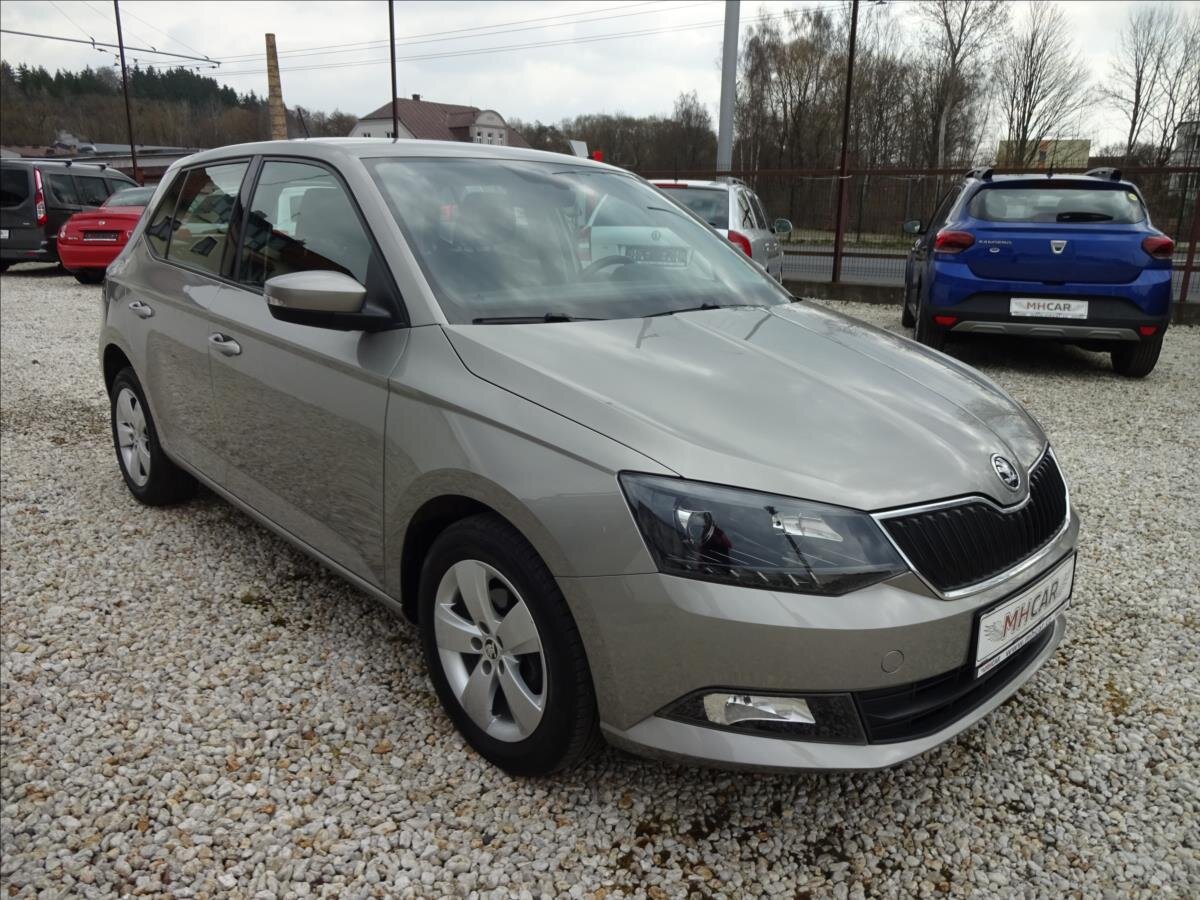 Škoda Fabia Hatchback 999,0 70 kw