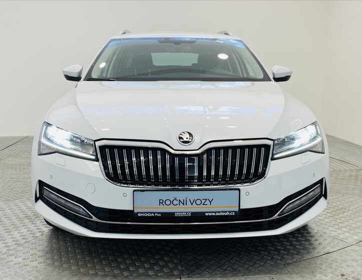 Škoda Superb 4