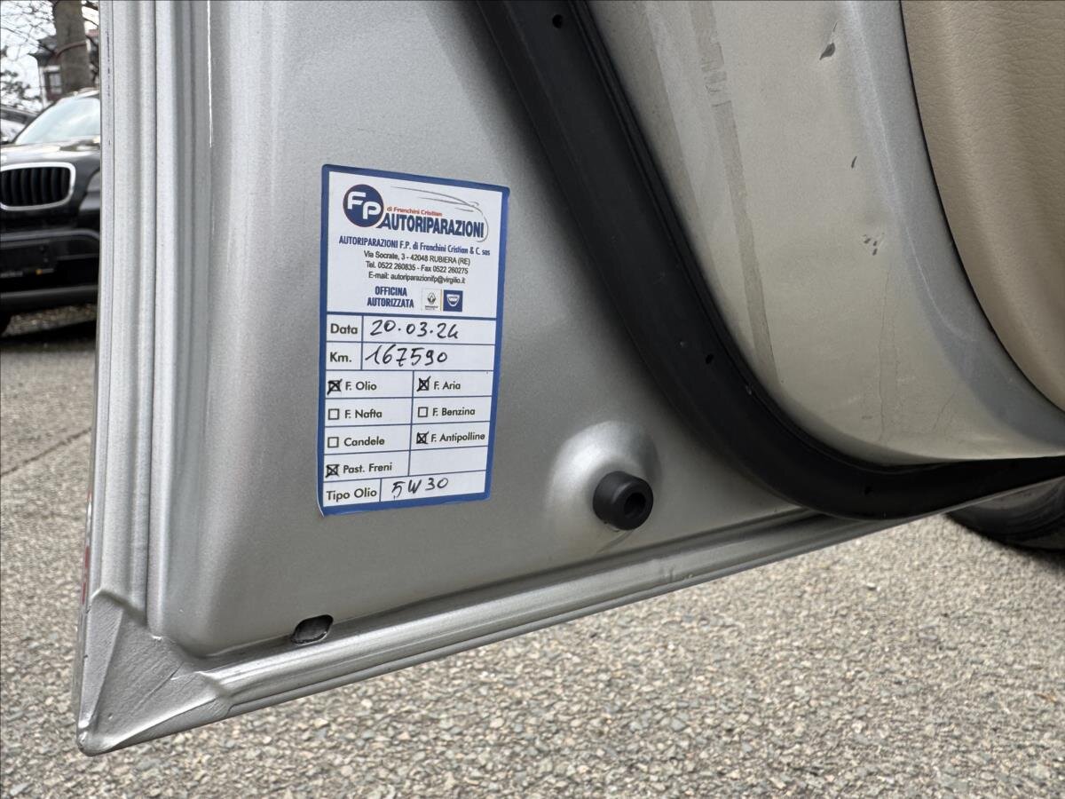 Subaru Legacy Kombi 3,0 l 180 kw