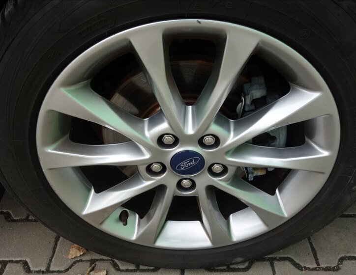 Ford Mondeo Kombi 2,0 l 110 kw