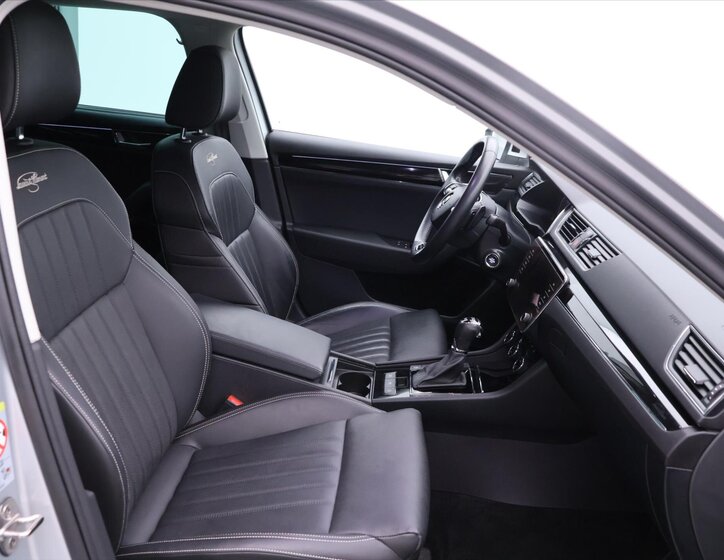Škoda Superb Kombi 2,0 l 147 kw