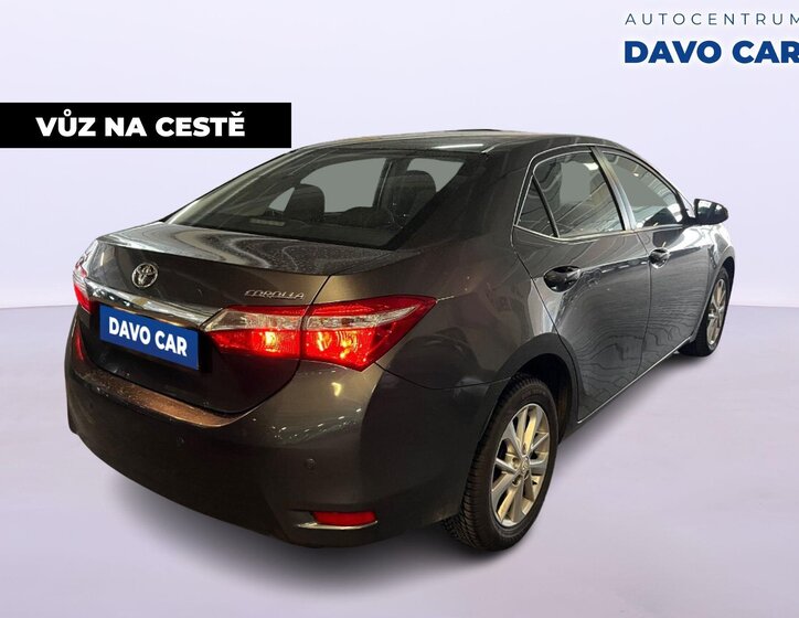 Toyota Corolla Sedan / Limuzína 1,6 l 97 kw