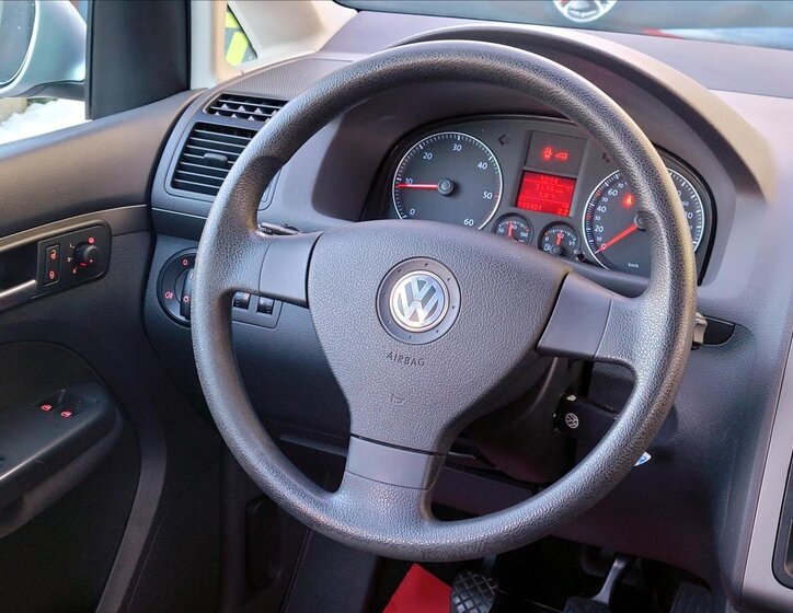 Volkswagen Touran MPV 1,9 l 77 kw