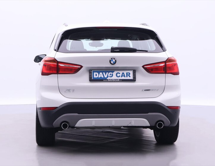 BMW X1 6