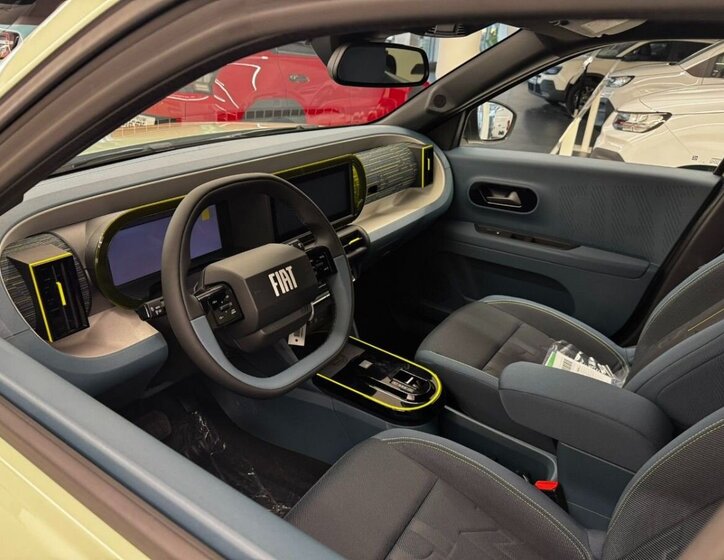 Fiat Grande Panda 11