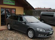 Volkswagen Passat Kombi 1,6 l 77 kw