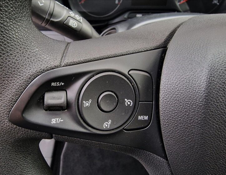 Opel Combo MPV 1,5 l 75 kw