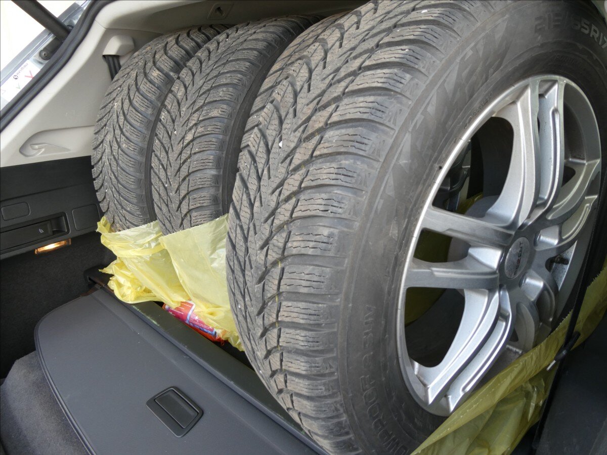 Volkswagen Tiguan Allspace SUV / Terénní 2,0 l 140 kw